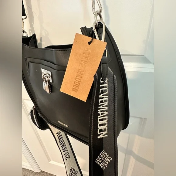 NWT- STEVE MADDEN Black Bjessi Crossbody Bag - Picture 8 of 16